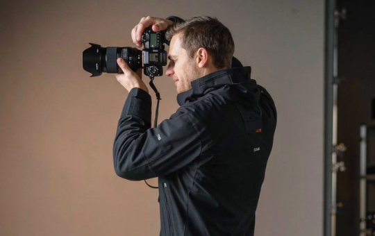 20260510 | Casting Call – Photographer/Videographer for Contact Lens Brand - Diva Dubai Casting