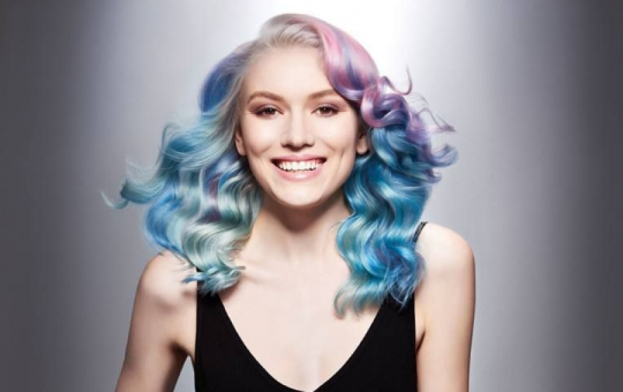 Female influencers for hair colour brand collaboration
