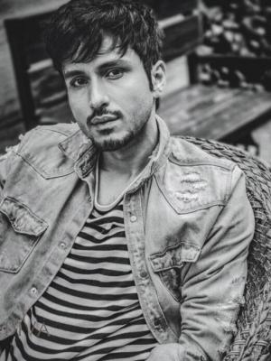 Male international model in Dubai, Diva ID 32035